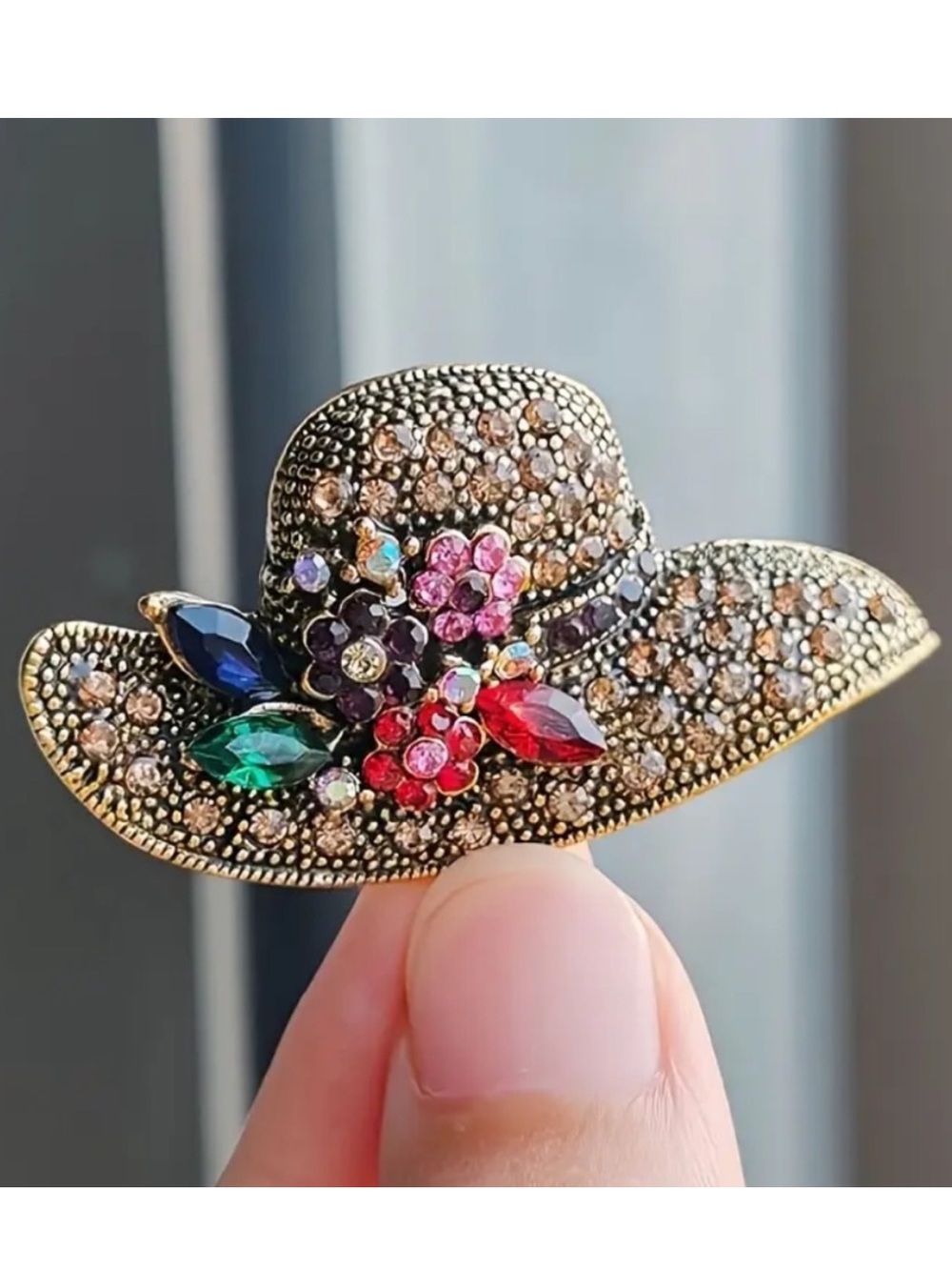 Vintage-Inspired Jeweled Hat Brooch in Gold with Multicolor Stones